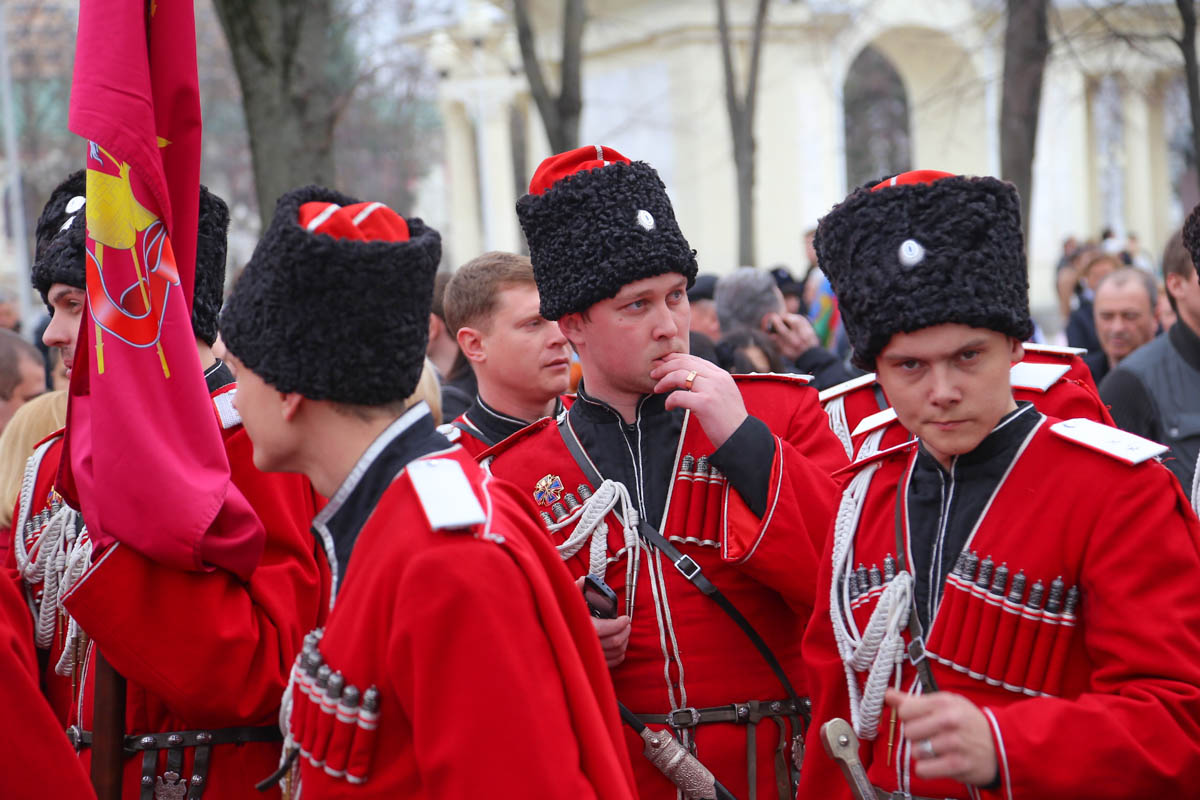 Стало известно, зачем Кремль пригонит в Крым "казачьи дружины"