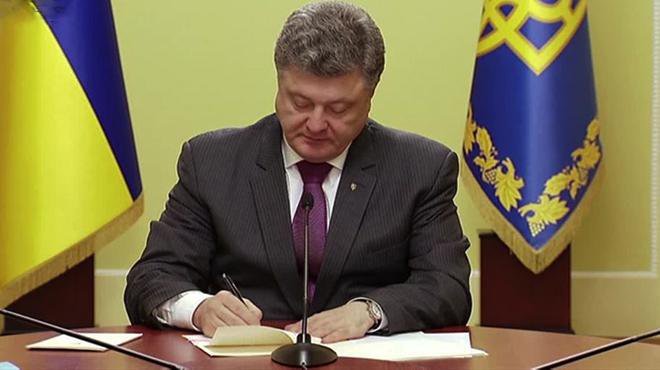 В Украине и мире уникально почтят память жертв Великого террора: Порошенко подписал очень важный документ