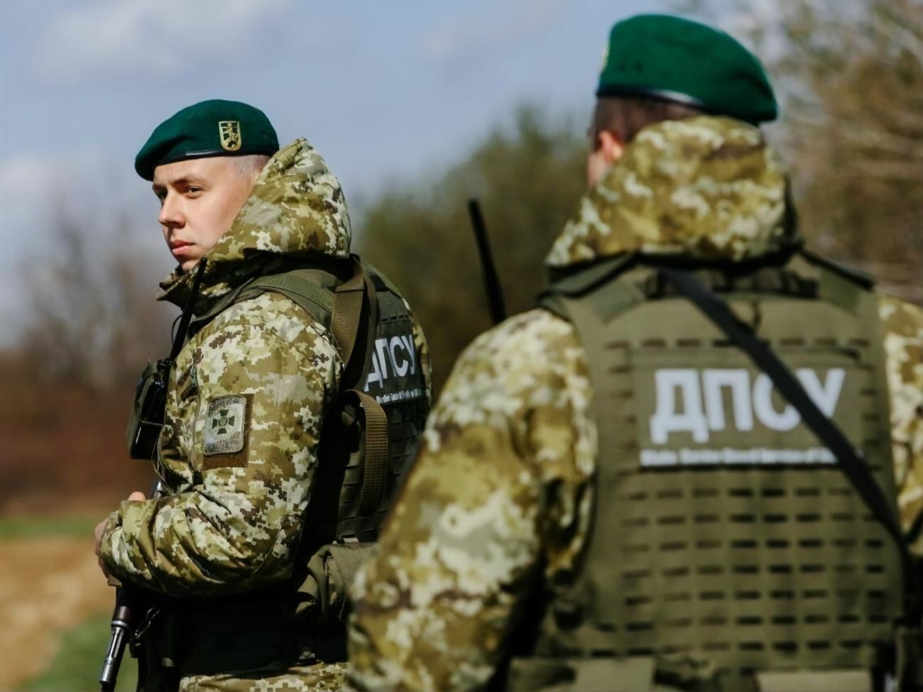 МВД Украины обратилось к жителям приграничных районов в связи с обстановкой с мигрантами в Беларуси