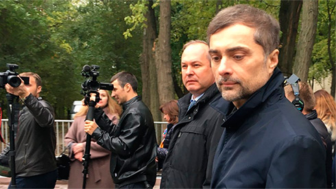 СМИ разведали, зачем помощник Путина Сурков приезжал в Луганск: такого не ожидали