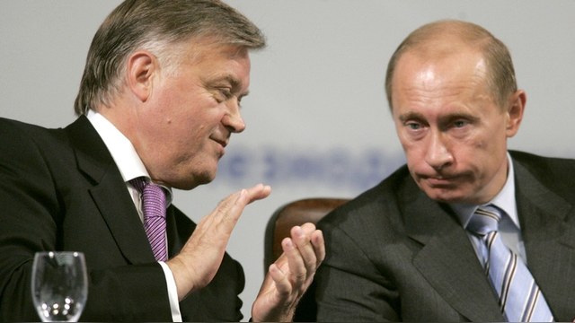 Bloomberg: Якунин посоветовал приближенным Путина "знать свое место"  
