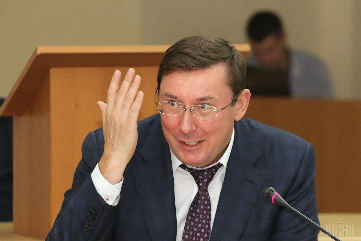 НАБУ обвинило Луценко во лжи: что и как Генпрокурор говорит об антикоррупционном бюро