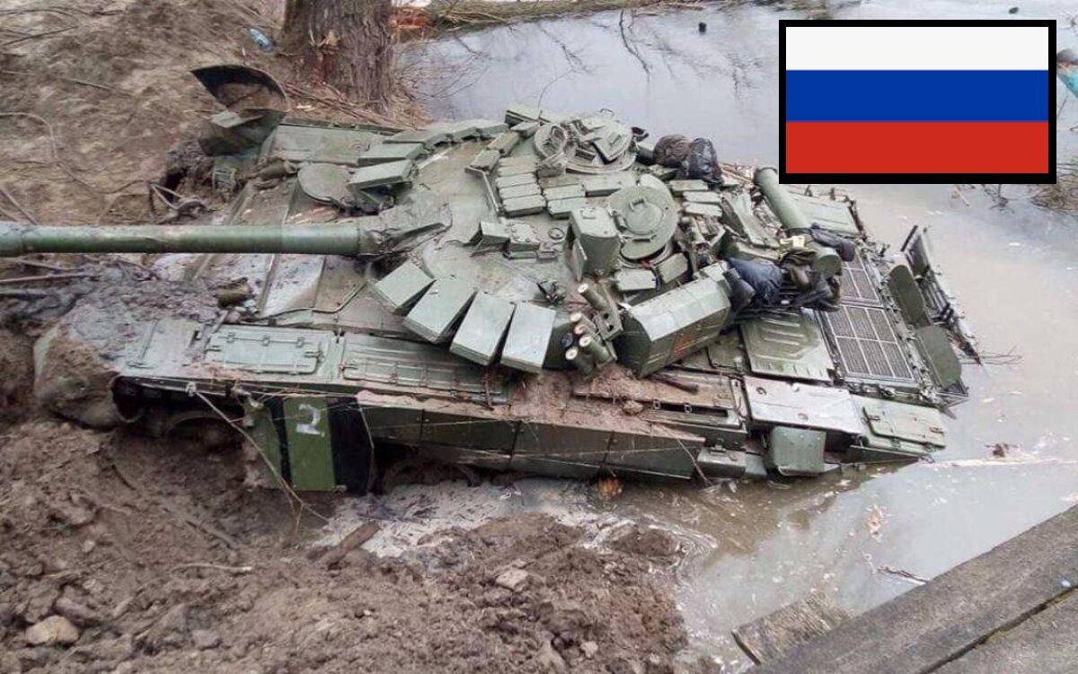 ВСУ взорвали российских военных вместе с понтонной переправой – бронетехника тонет в реке