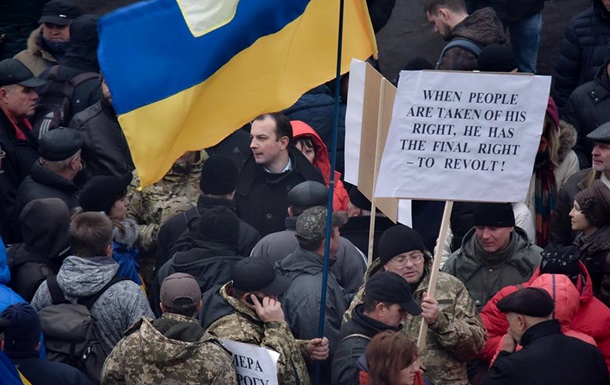 ​“Вы гранату хотите?": нардеп Соболев прокомментировал свои угрозы охране Рады