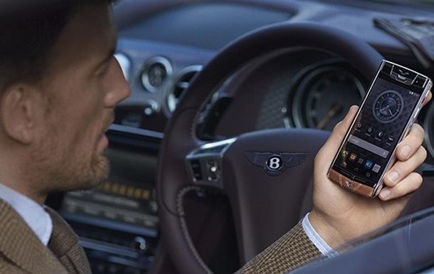Новинка для избранных: На днях в продажу поступит смартфон Vertu for Bentley