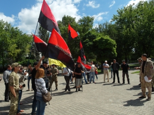 Донецкая область поддержала бойцов «Правого сектора» в Мукачево акциями протеста