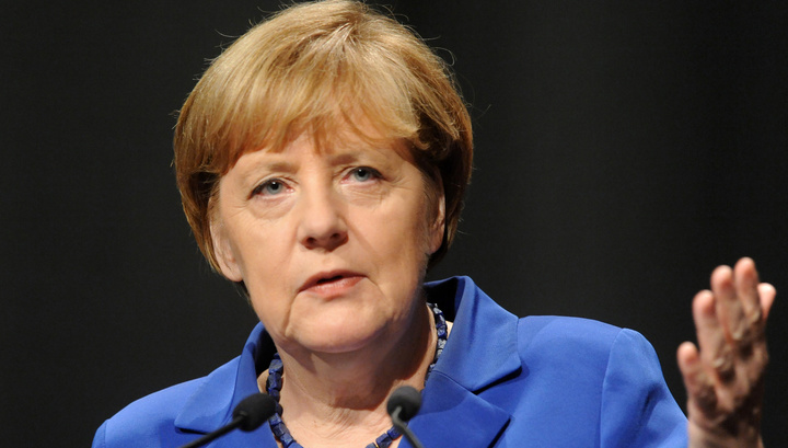 Реакция Европы на нарушения "Минска - 2": Меркель решительно поддержала политику жестких санкций против России - Reuters