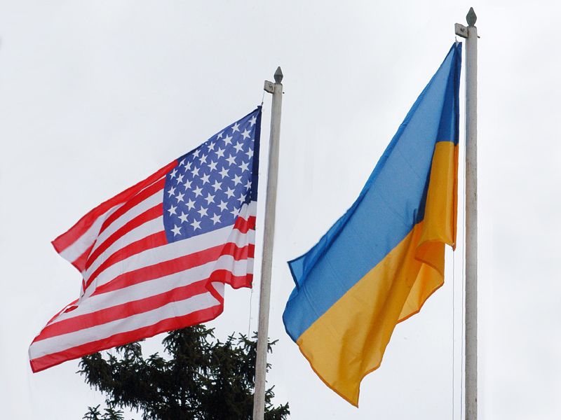 Официально: США помогут Украине третьим траншем на сумму в 1 млрд долл, - Байден
