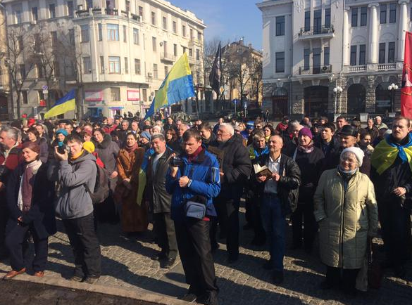 Несмотря на угрозу терактов, в Харькове состоялась акция памяти Шевченко
