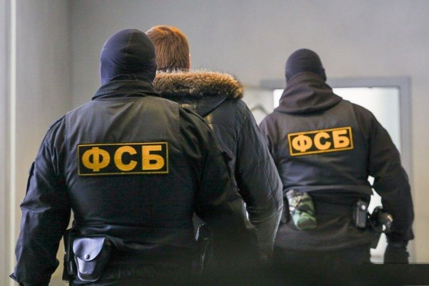 Теракт в Архангельске: стало известно имя устроившего взрыв в здании ФСБ – кадры