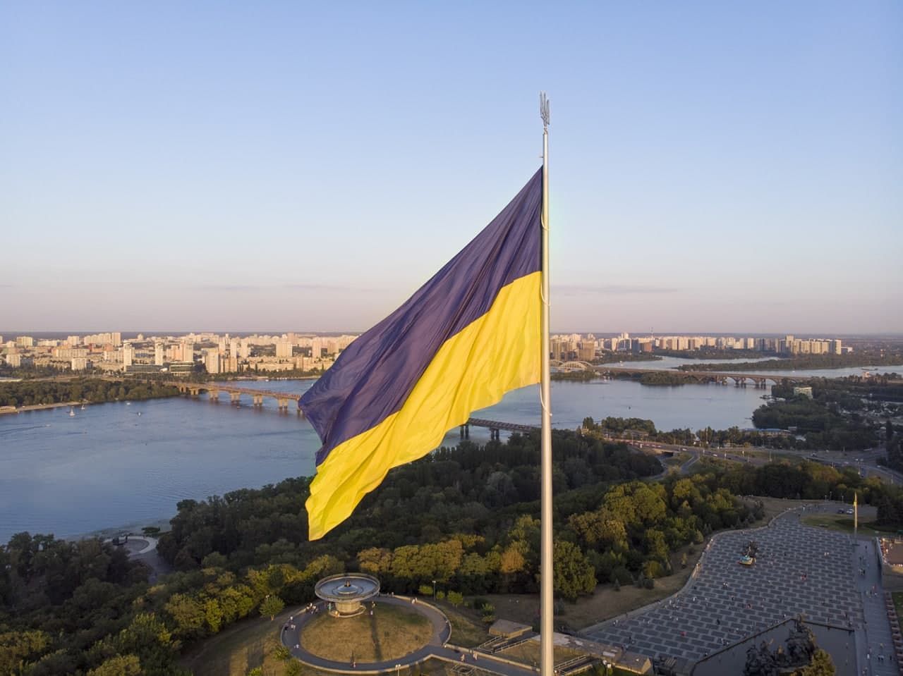 "Не один народ", – данные социологического опроса подтвердили, что россияне украинцам "не братья" 