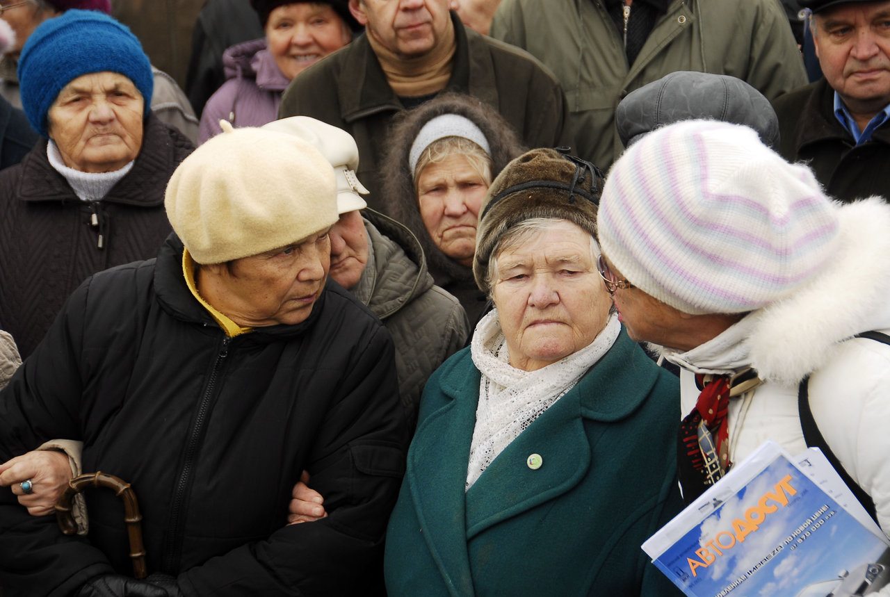 Волонтеры раскрыли резонансные цифры погибших от голода пенсионеров на оккупированном Донбассе