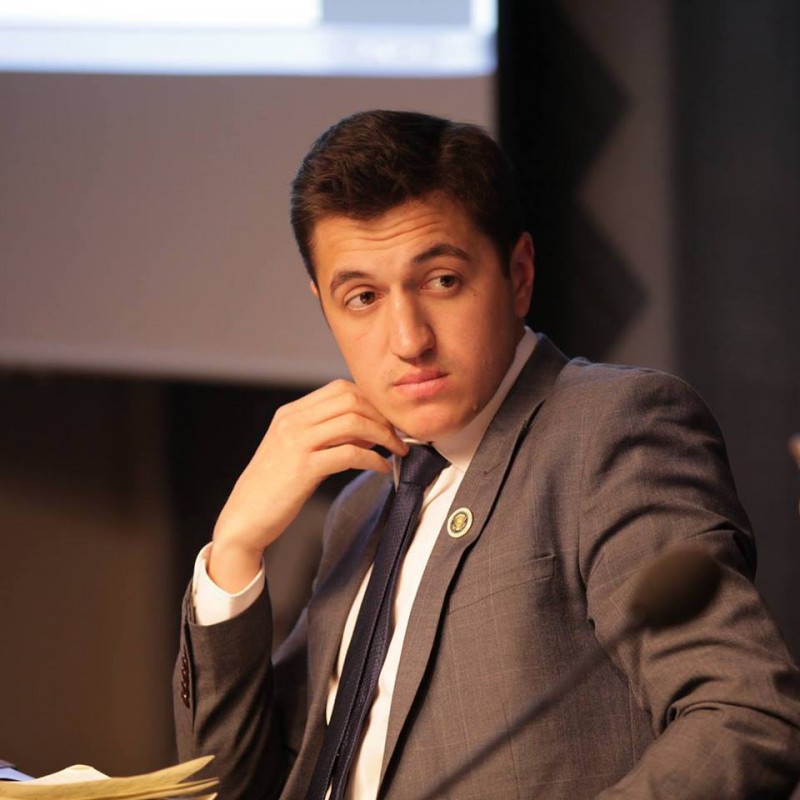 США в скором времени может применить санкции против украинских ТОП-чиновников, - американский политолог