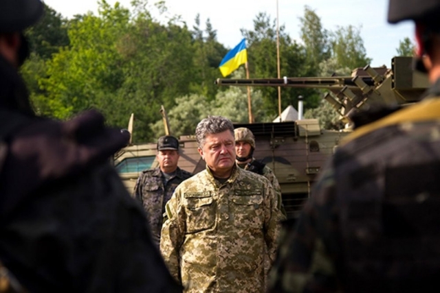Порошенко заявил о вводе российских войск в Украину. Хроника и онлайн-трансляция реакций на заявление
