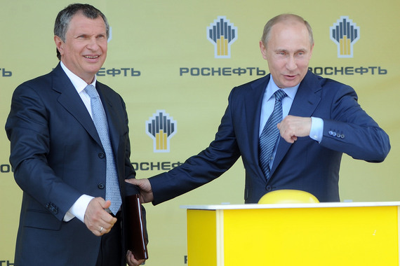 Как друг Путина Сечин пошел на противность и спровоцировал рост цен на бензин в России