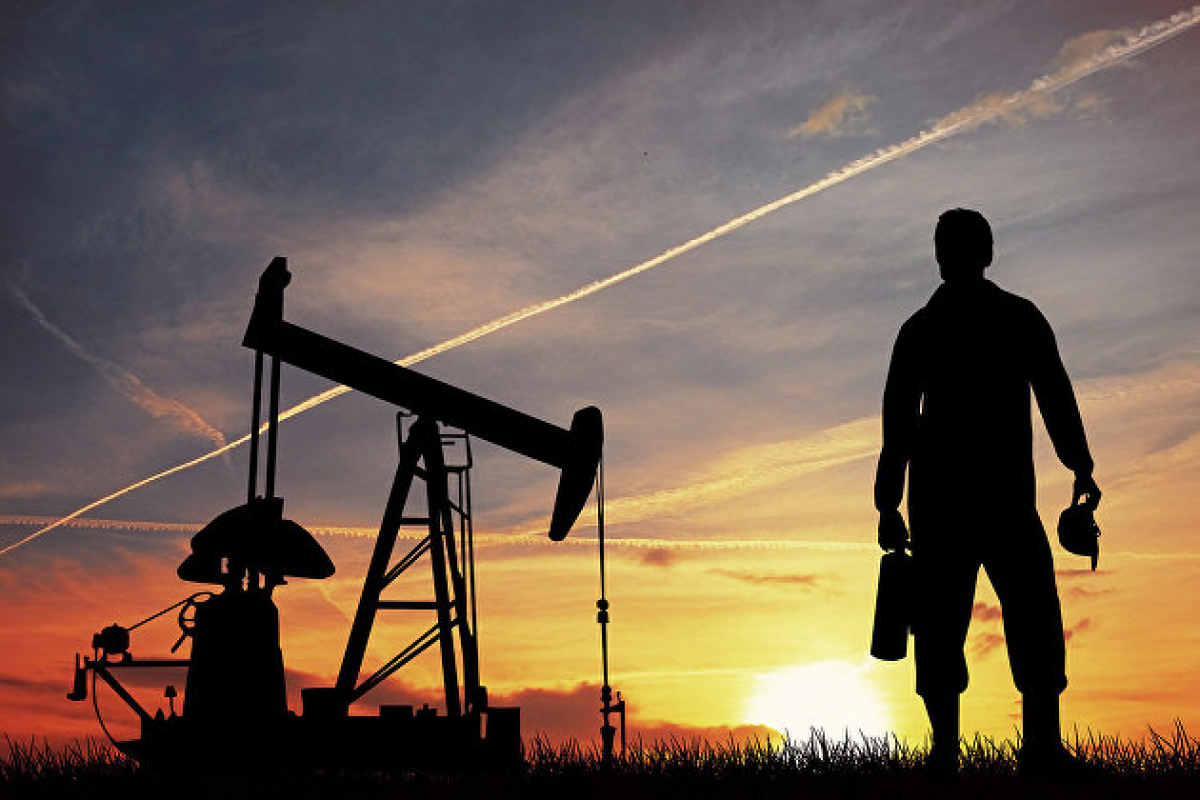Нефть переживает "вторую волну" кризиса: Brent рухнул до минимумов 15 сентября