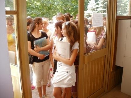 В Горловском инязе учебный год так и не начался