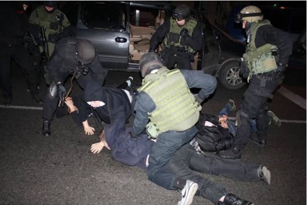 МВД: задержана часть подозреваемых в убийстве сотрудника СБУ в Волновахе 