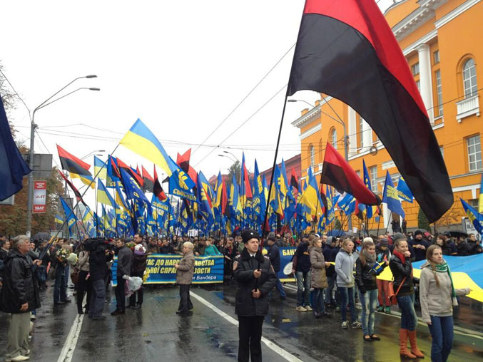Завтра в Харькове пройдет марш УПА с участием "Правого сектора", батальона "Азов" и ВО "Свободы"