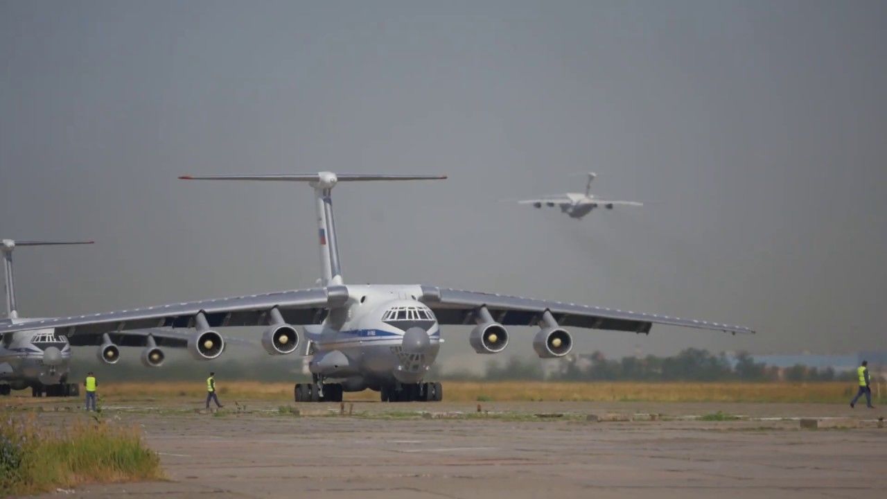 В сторону Киева из Пскова вылетели 18 Ил-76МД - Грозев