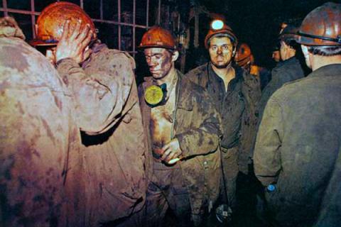 В Дзержинске из-за обстрелов более 200 шахтеров заблокированы под землей, - МВД