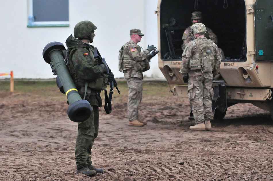 Официально: Конгресс США готов выдать Киеву летальное оружие