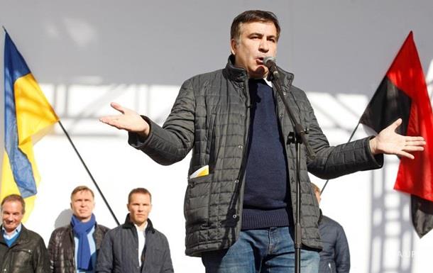 "Эти фантазии для должностного лица, особенно для Генерального прокурора, очень пагубная черта", - Саакашвили жестко ответил Луценко по поводу своей "депортации"