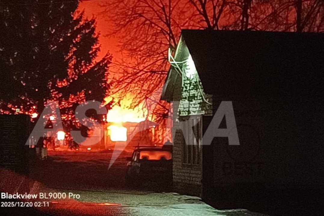 Событие, о котором молчит РФ: после загадочного ЧП под Брянском детонирует склад