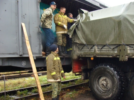 ДНР: Вагоны с гуманитарным грузом для Луганска уже зашли в Донецкую область