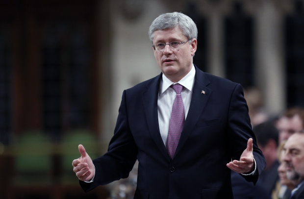 ИноСМИ: премьер Канады Харпер прятался в кладовке во время перестрелки, пока депутаты героически вооружались копьями