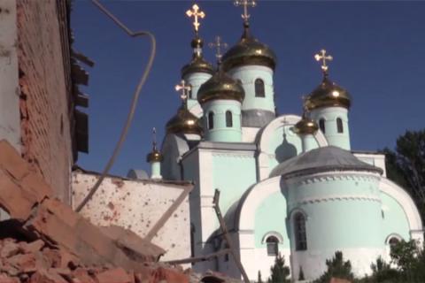 ​Боевики обстреляли церковь в Тоненьком во время богослужения, - Тымчук