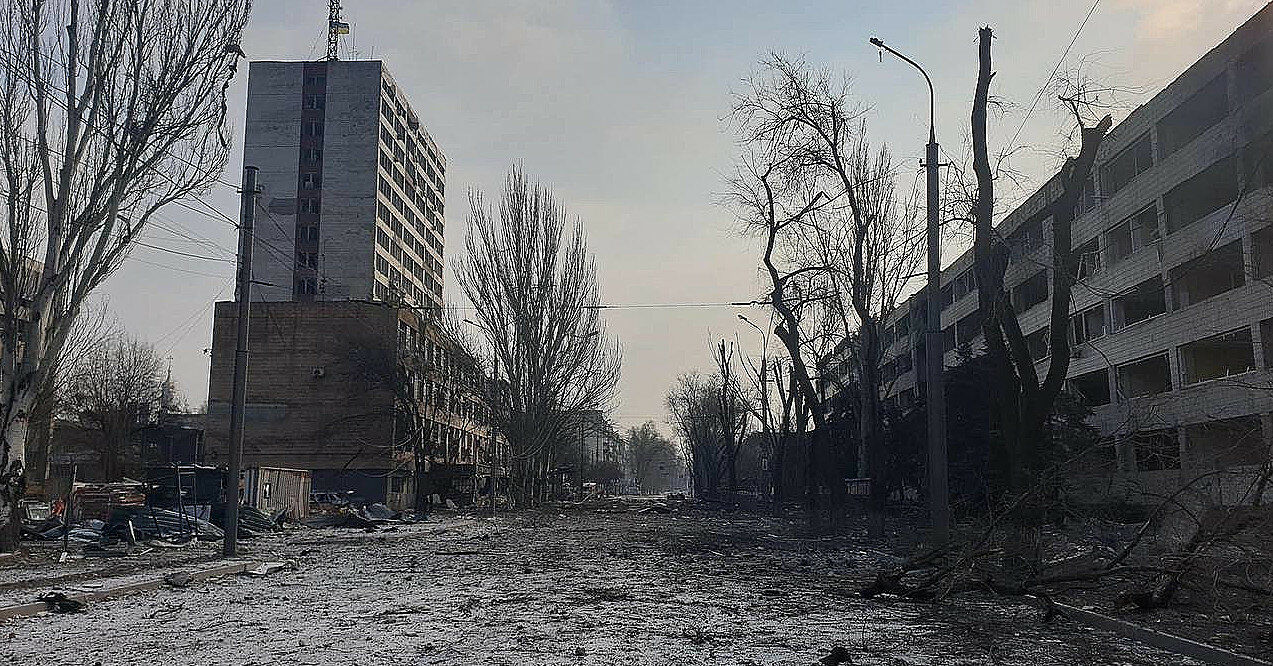 Оккупанты затопили улицы Мариуполя при попытке восстановить водоснабжение