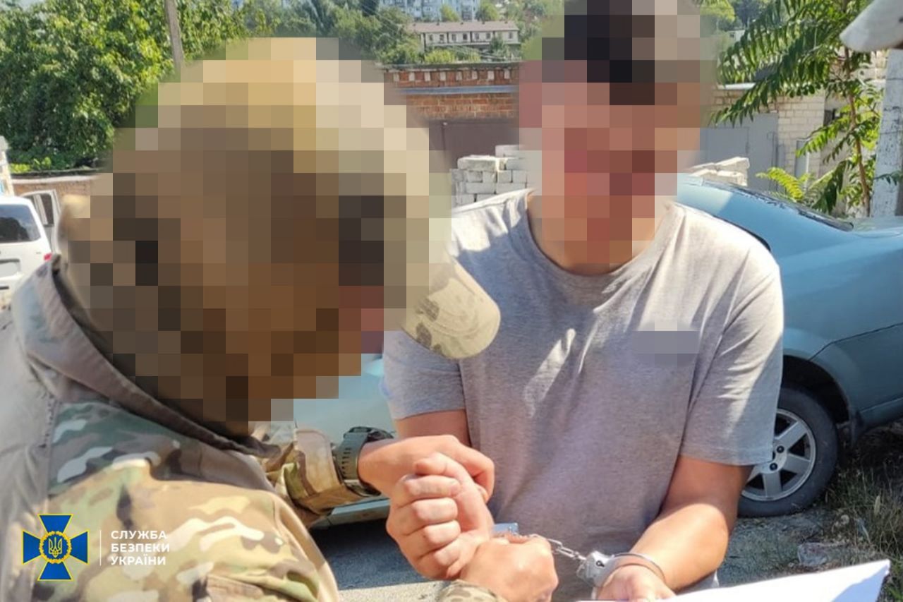 СБУ задержала агента ФСБ: рецидивист передавал РФ координаты волонтерских центров в Днепре