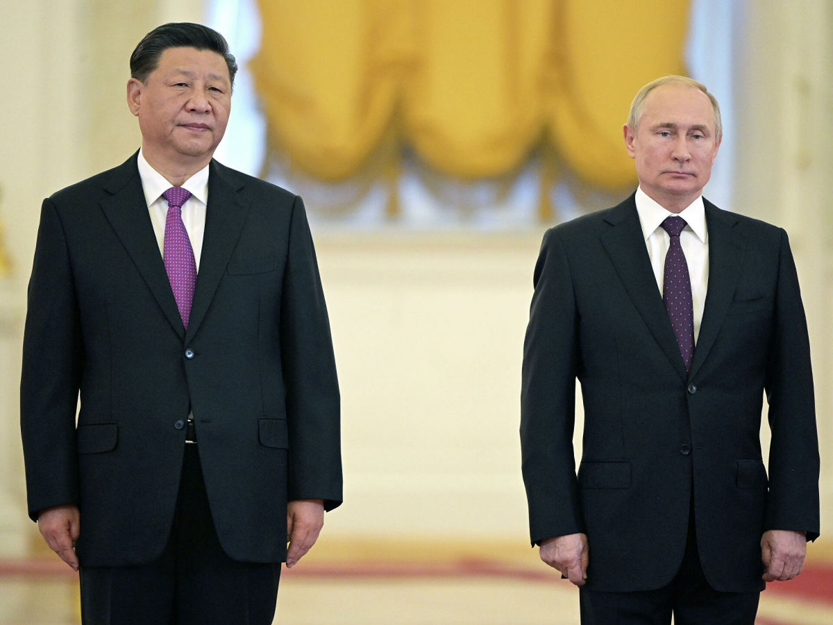 Си Цзиньпин мог просить Путина не нападать на Украину: Bloomberg узнал, зачем это нужно лидеру Китая 