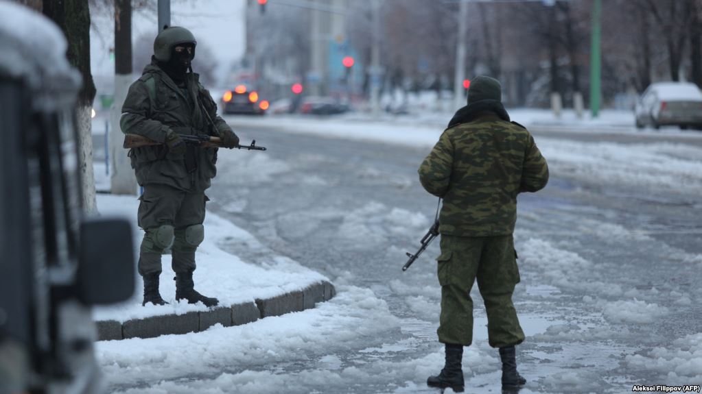 На оккупированном Донбассе переполох из-за циничного убийства подростка боевиками "ДНР": соцсети рассказали подробности трагедии в Макеевке