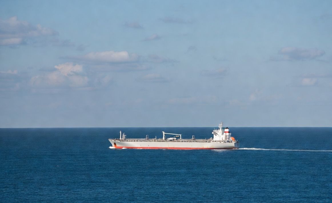 РФ устроила террор в Черном море: атаковано торговое судно