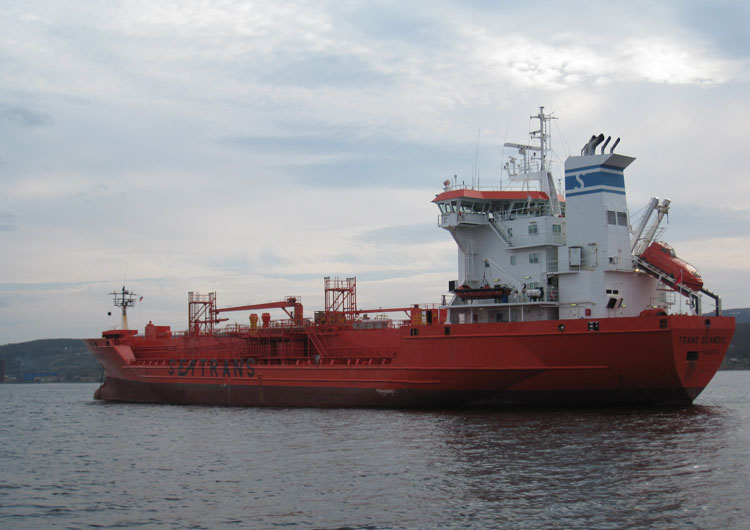 Власти Турции задержали танкер азербайджанского олигарха под флагом РФ, - СМИ