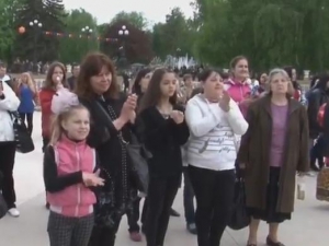 Парад в Донецке в годовщину "референдума ДНР". Прямая видео-трансляция