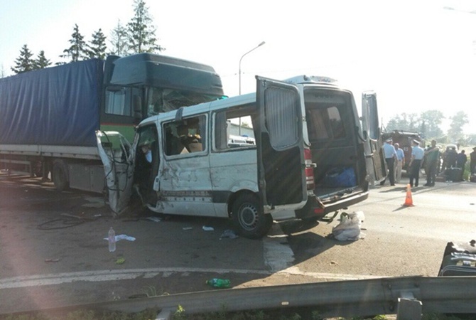 Российская полиция назвала имена пятерых украинцев, погибших в аварии в Курской области
