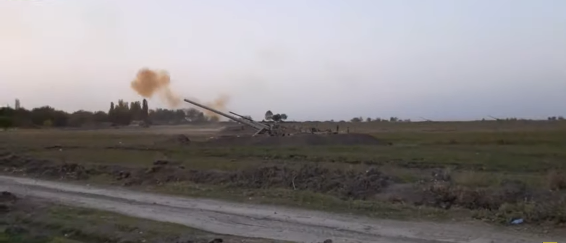 Азербайджан сообщил об артиллерийских ударах по объектам Армении и "НКР" - кадры облетели Сеть