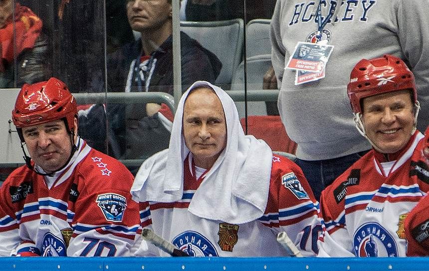 Латвия выиграла медаль на ЧМ по хоккею, вызвав злобу у "ассистентов" Путина Фетисова и Кожевникова