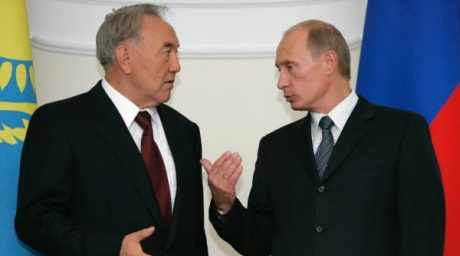 Eurasia Hoy: Слова Путина и Жириновского подталкивают Назарбаева вывести Казахстан из Евразийского союза