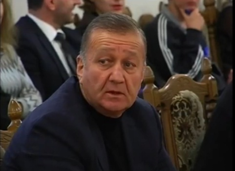 "Праймериз" прошли, на избирателей можно "забить болт":  луганский "мэр" Пилавов отрекся от своих обещаний, послав куда подальше луганчан