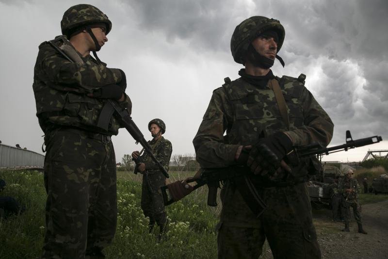 За сутки в ходе боев за Донецк погибли 6 мирных жителей