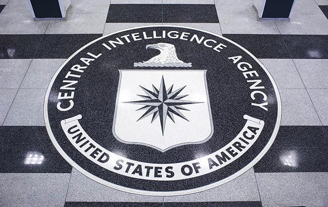 Последний визит закончился новыми санкциями: глава ЦРУ объяснил, почему руководство разведки РФ регулярно пускают в США