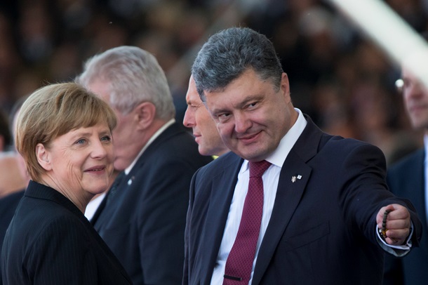 В Киеве Меркель обсудит варианты предоставления Украине финансовой помощи