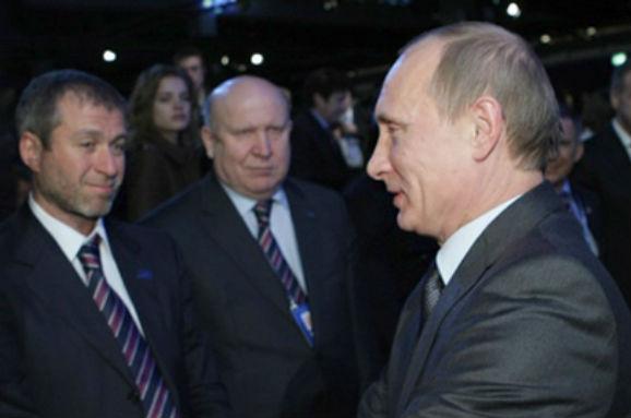 В России крах все ближе: Путин ради спасения бюджета решил отобрать деньги у олигарха Абрамовича 