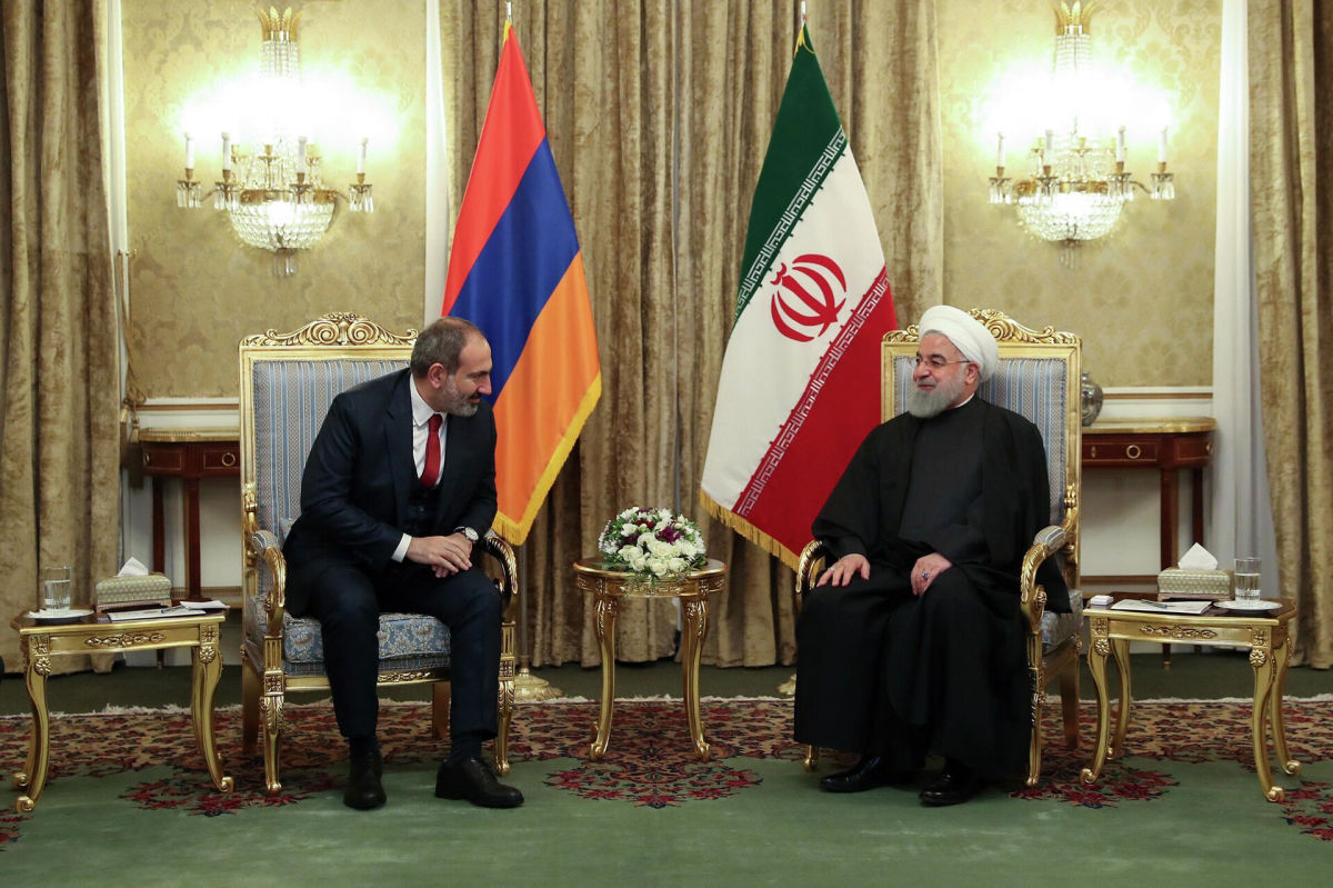 Літаки з Тегерану – часті гості в Єревані: Іран готовий обнулити двовікові досягнення РФ у Закавказзі