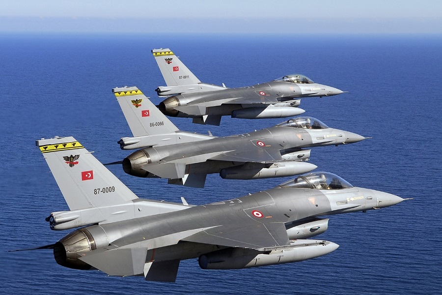 Анкара приказала турецким истребителям открывать огонь на поражение без согласования, - СМИ