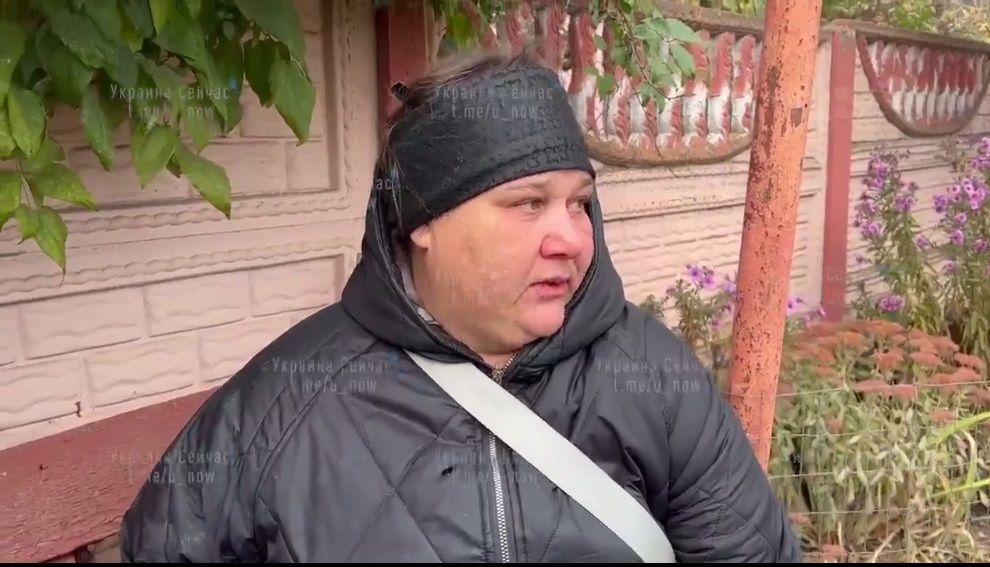 Українка із села Гроза про наслідки удару російським "Іскандером": "У кожній хаті по труні, а то й більше"